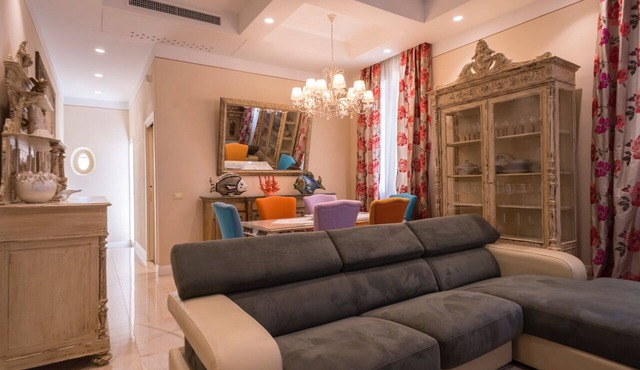 Villa with Private Garden & Parking - A Relaxing Thermal Spa Getaway in Montecatini Terme