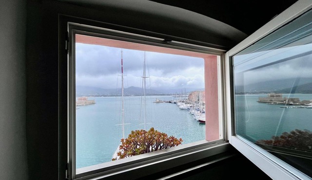 With a view of the Darsena of Portoferraio