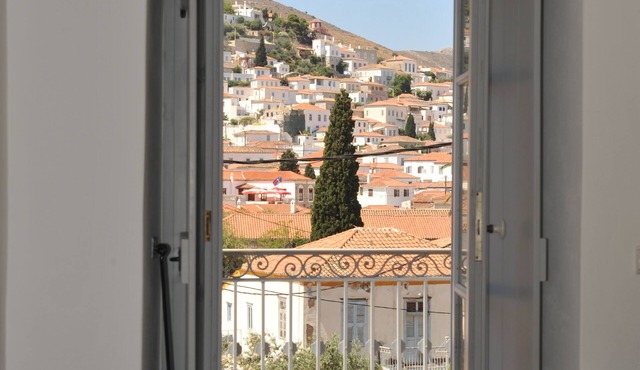Zeus House in Hydra