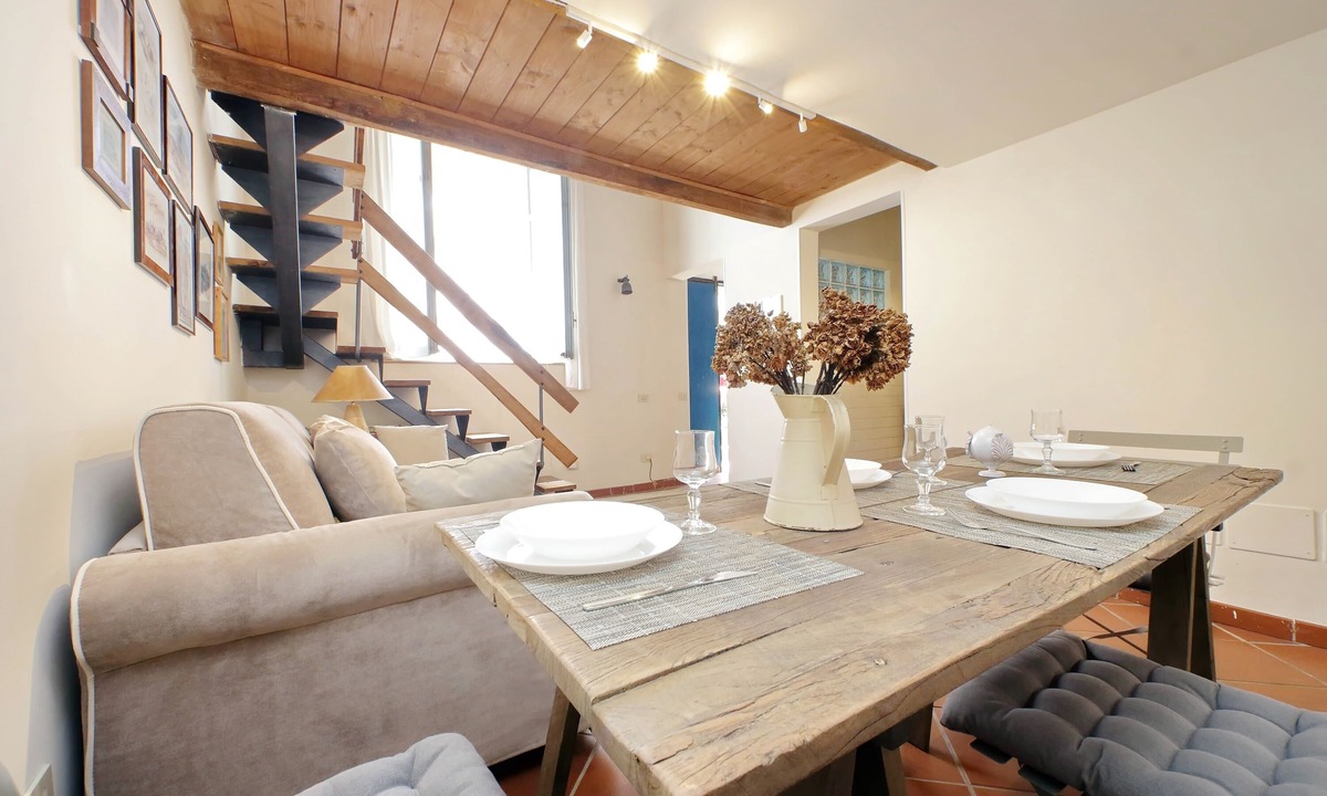 Celio Apartment | LOFT WITH SECRET GARDEN AT THE COLISEUM
