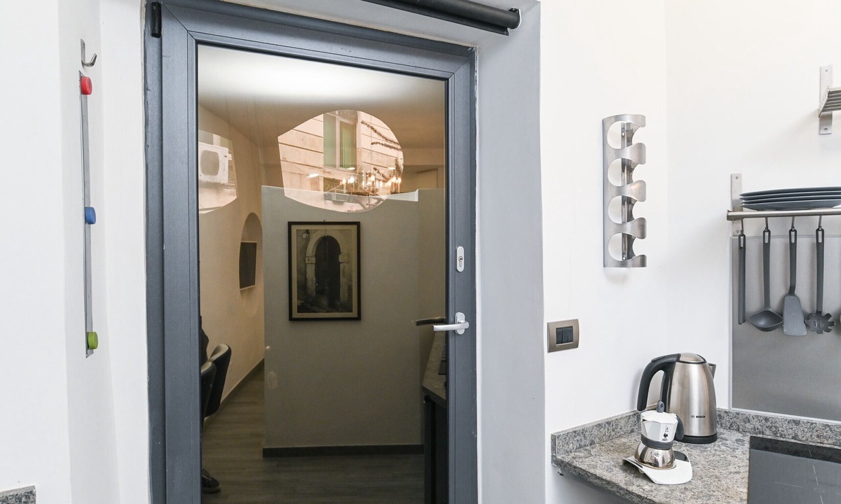 Trastevere Apartment | The Essential - Trastevere Design Studio