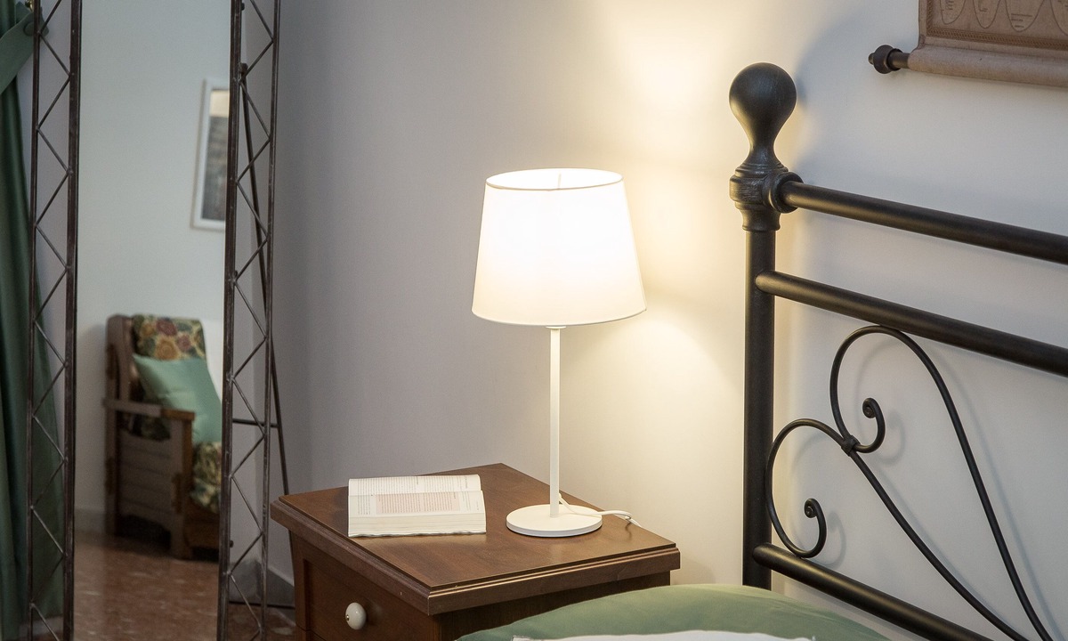 Rione XVIII Castro Pretorio Apartment | Large apartment located on Via Milazzo, a short walk from Termini Station