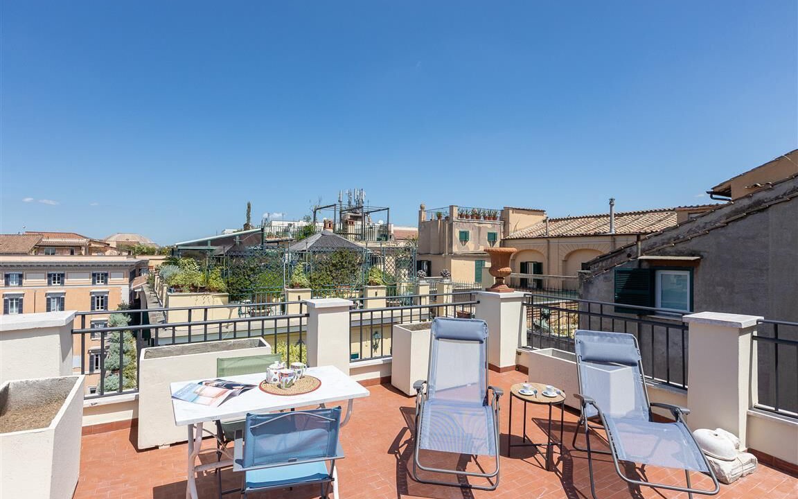 Rione IX Pigna Apartment | Argentina Penthouse in the heart of the historic center