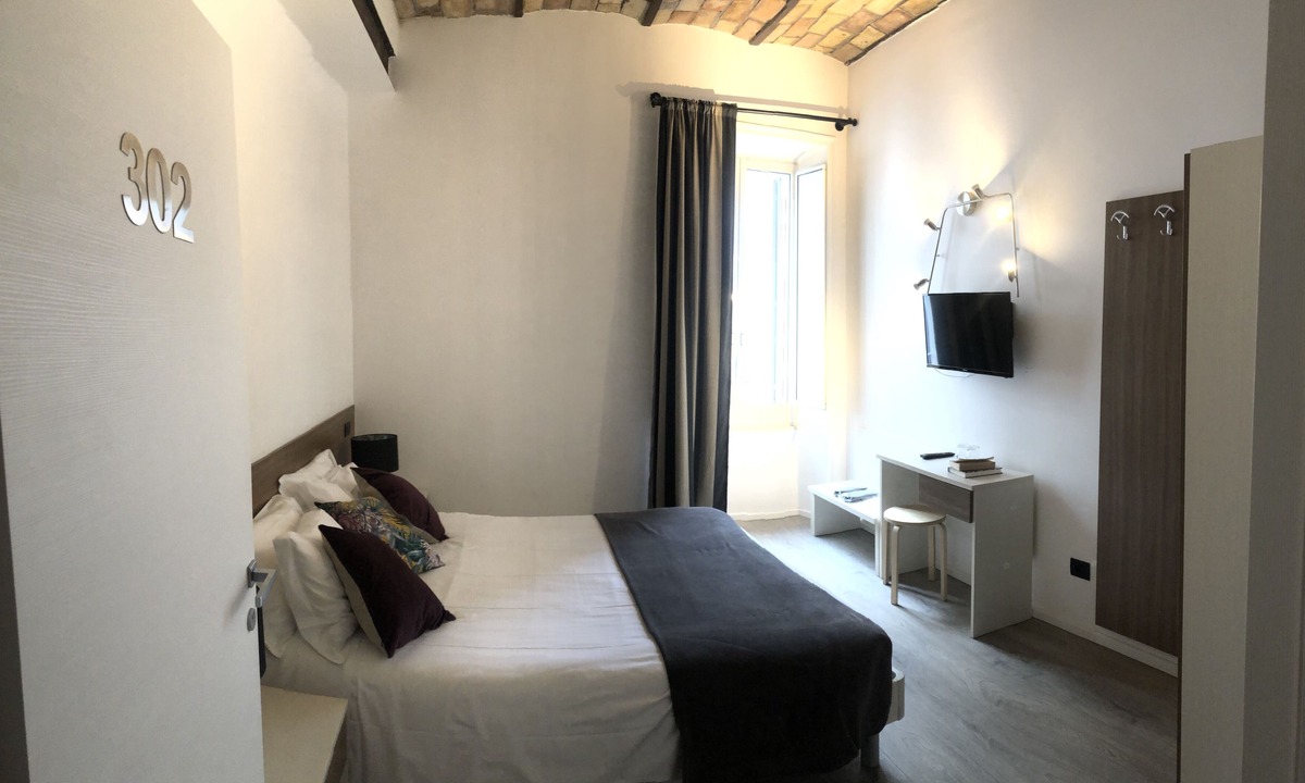 Rione XVI Ludovisi Apartment | Iuturna Apartment - Trevi Fountain/Spanish Steps