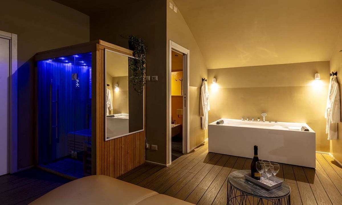 Rione V Ponte Apartment | ROMAC Coronari near Navona with fitness room and sauna