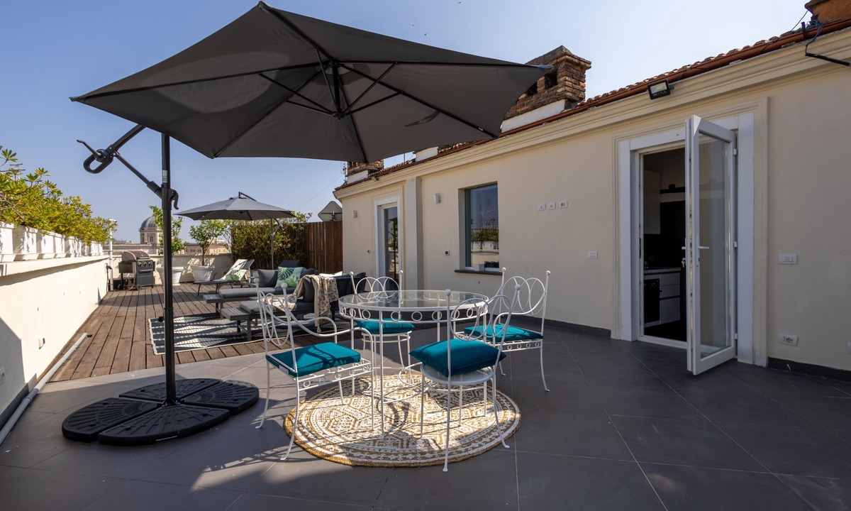 Repubblica Apartment | Maria Luxury Apartment with City View Terrace