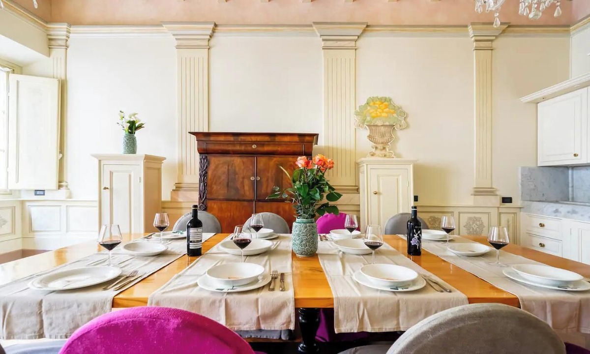 Santa Croce Apartment | LUXURY APARTMENT IN THE HEART OF FLORENCE'S DUOMO DISTRICT - 4 BEDROOM - 180SQM