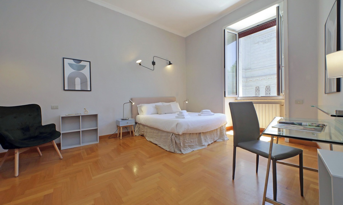 Rione XI Sant'Angelo Apartment | Luxury home in the Ghetto's heart