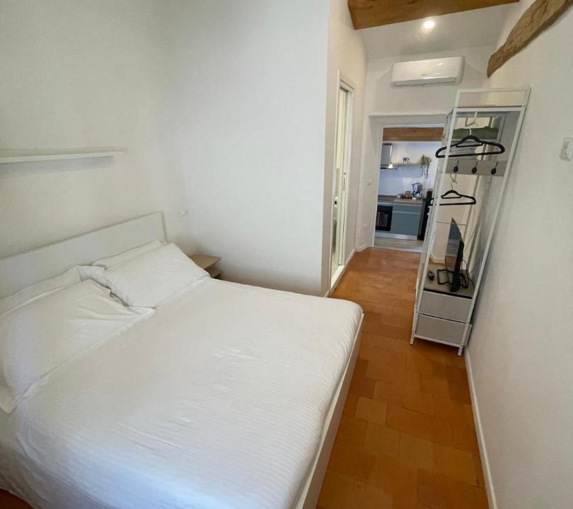 Poggio Apartment | SH Suite OLMO AC e Wi-Fi