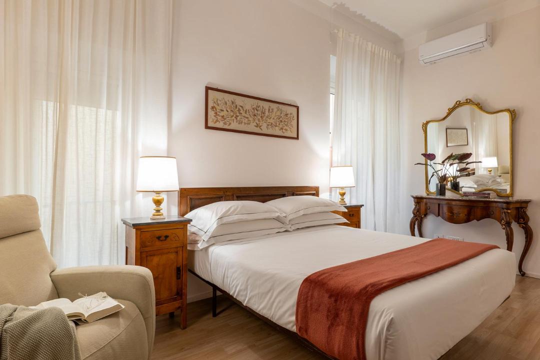 Repubblica Apartment | TreasureRome Opera & Trevi Green Suite 2BR