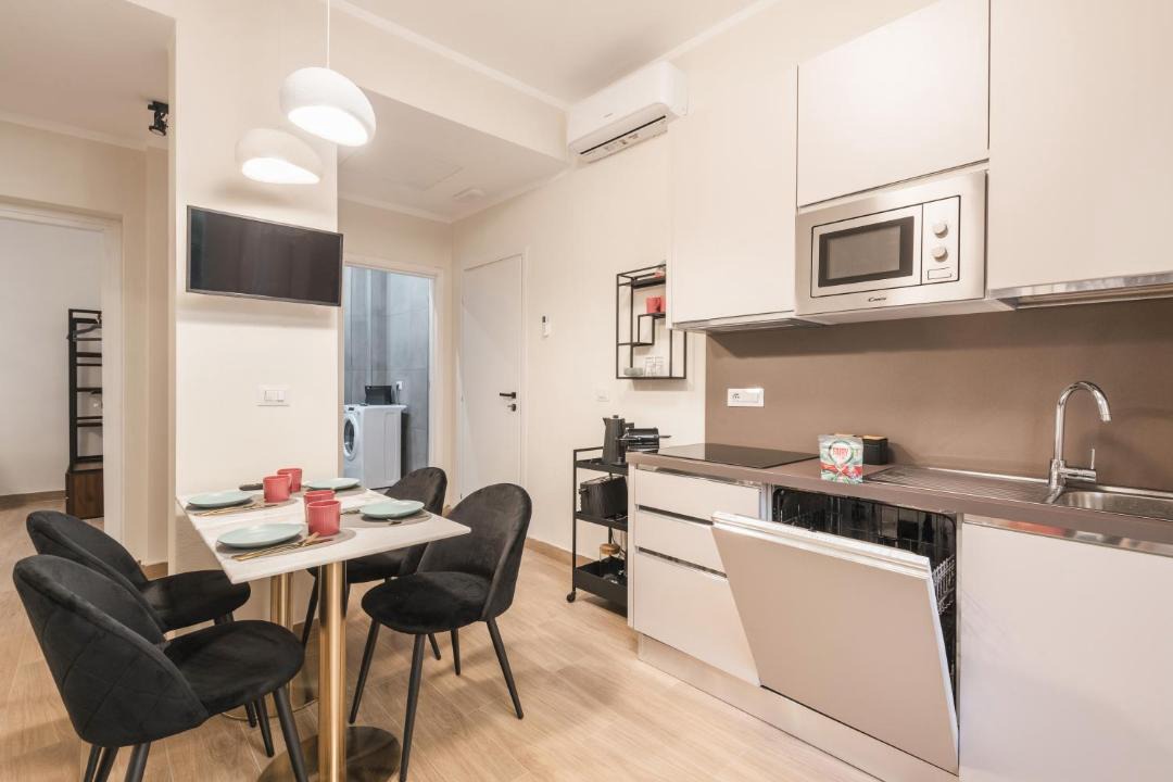 Sallustiano Apartment | Appartamento fino a 17 persone in centro a 17 minuti a piedi da Piazza di Spagna