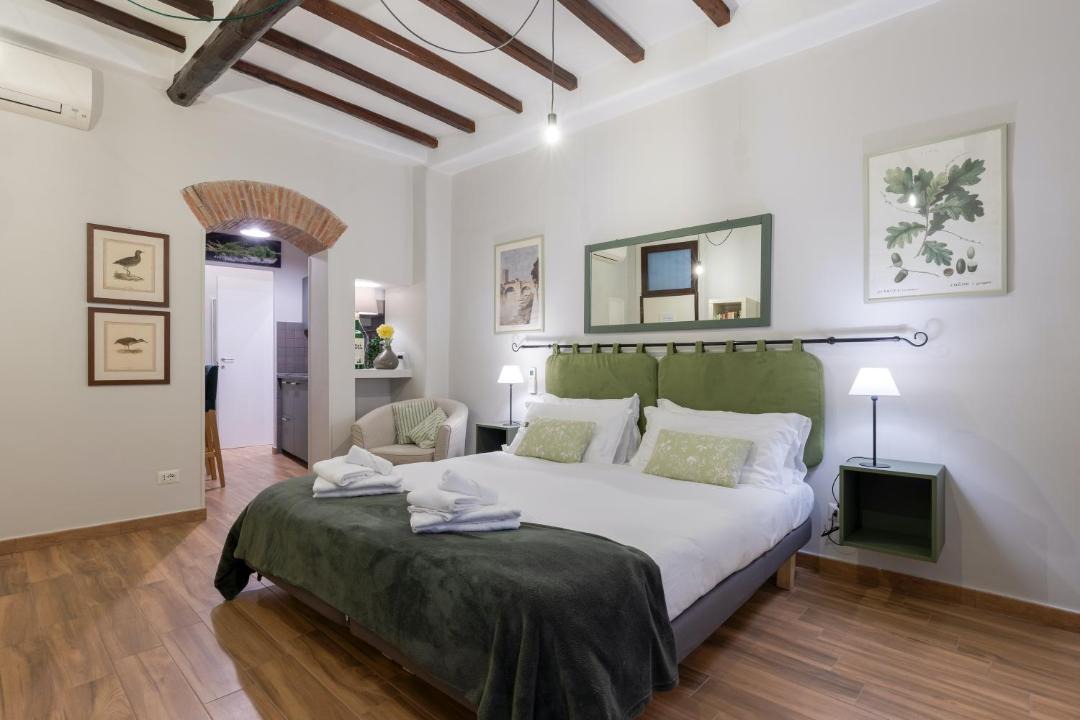 Navona Apartment | Rome as you feel - Piazza dei Satiri apartments