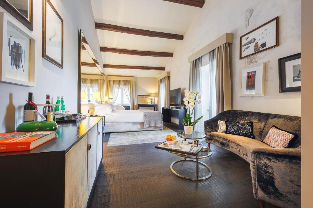 Rione VII Regola Hotel | DOM Hotel Roma - Preferred Hotels & Resorts