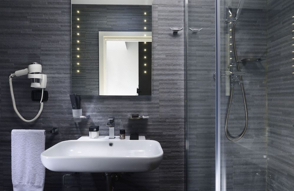 Photo of Bathroom in Quartiere XIII Aurelio