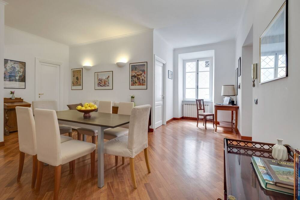 Photo of Livingroom in Vatican
