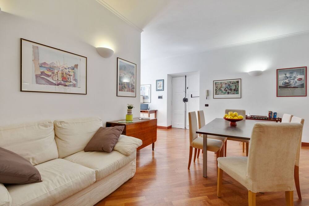 Photo of Livingroom in Vatican