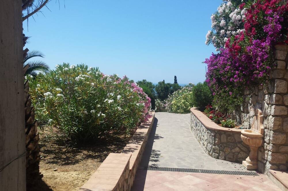 Photo of Outdoor in Lido di Capoliveri