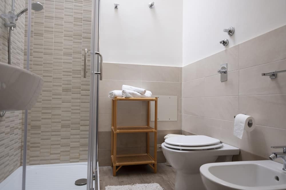 Photo of Bathroom in Macari