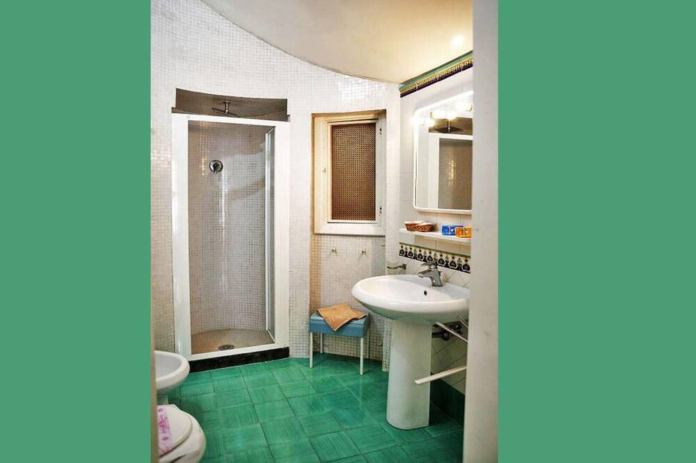 Photo of Bathroom in Ravello