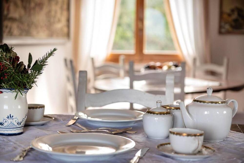 Photo of Livingroom in Montespertoli