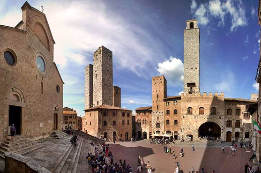 Photo of Others in Castel San Gimignano
