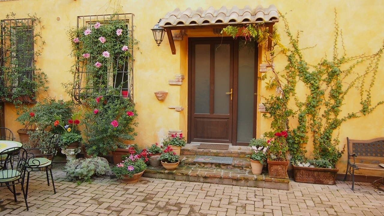 Photo of Outdoor in Aurelio