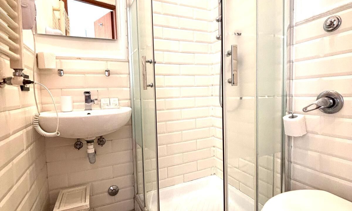 Photo of Bathroom in Rione VII Regola