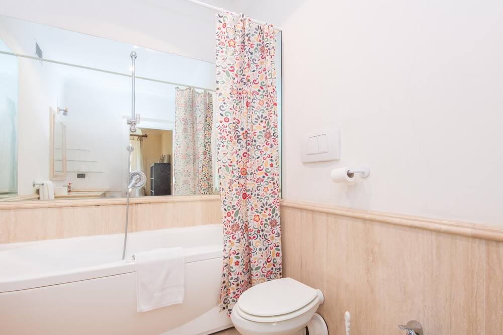 Photo of Bathroom in Rione XI Sant'Angelo