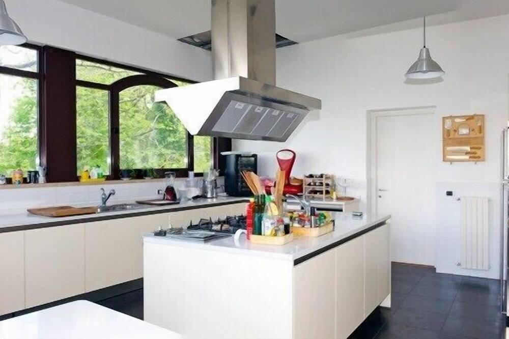 Photo of Kitchen in Rocca di Papa