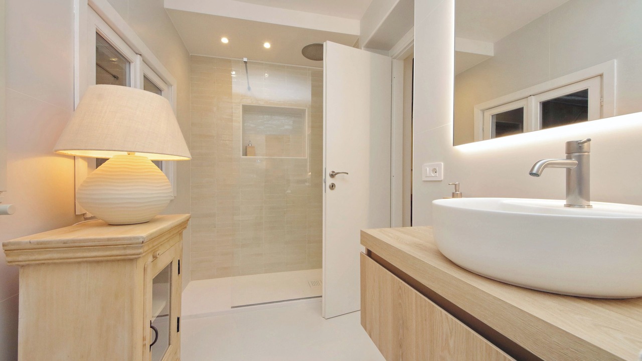 Photo of Bathroom in Rione VI Parione