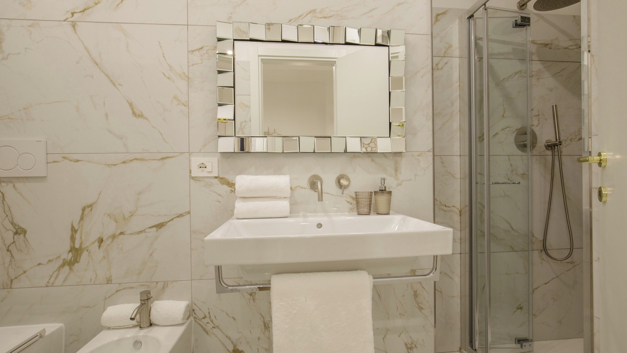 Photo of Bathroom in Universita