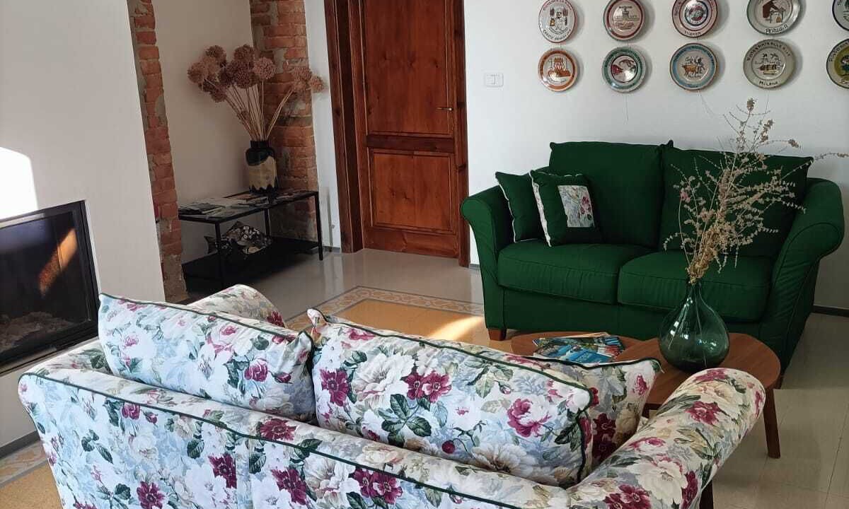 Photo of Others in Magliano in Toscana