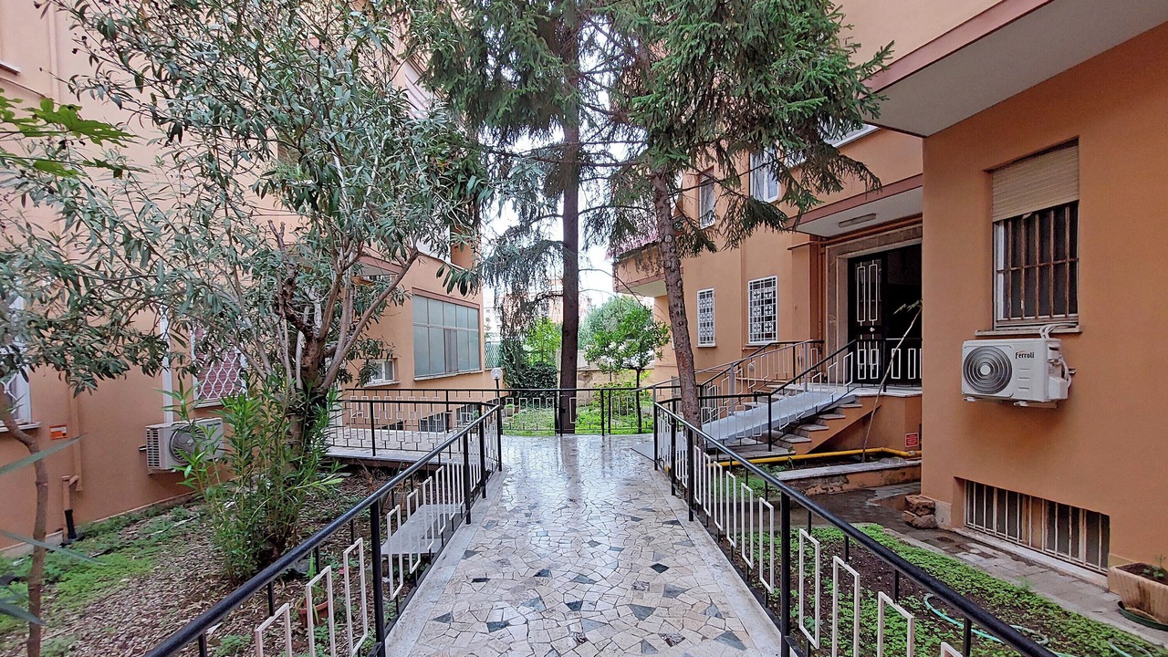 Photo of Outdoor in Aurelio