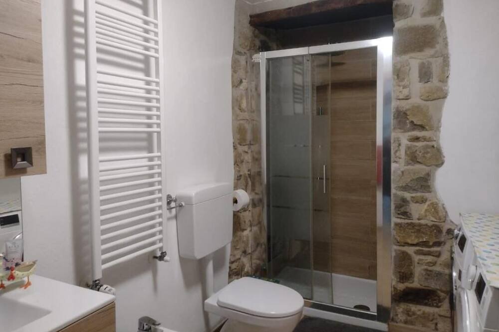 Photo of Bathroom in Pelago
