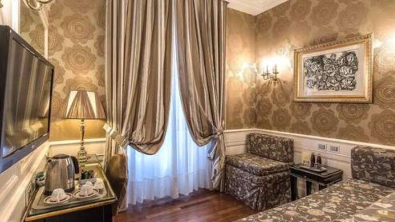 Photo of Bedroom in Rome City Centre