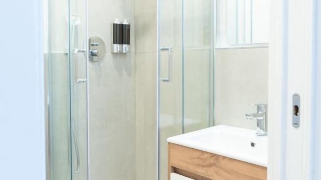 Photo of Bathroom in Zona XXXIV Casal Palocco