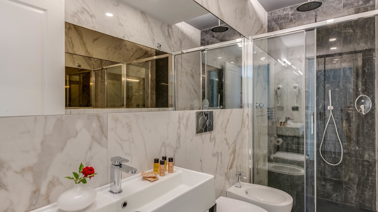 Photo of Bathroom in Rione VI Parione