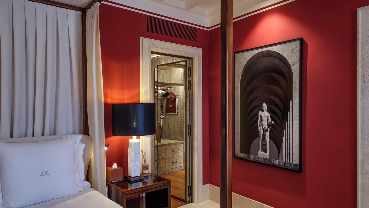 Photo of Bedroom in Rome City Centre