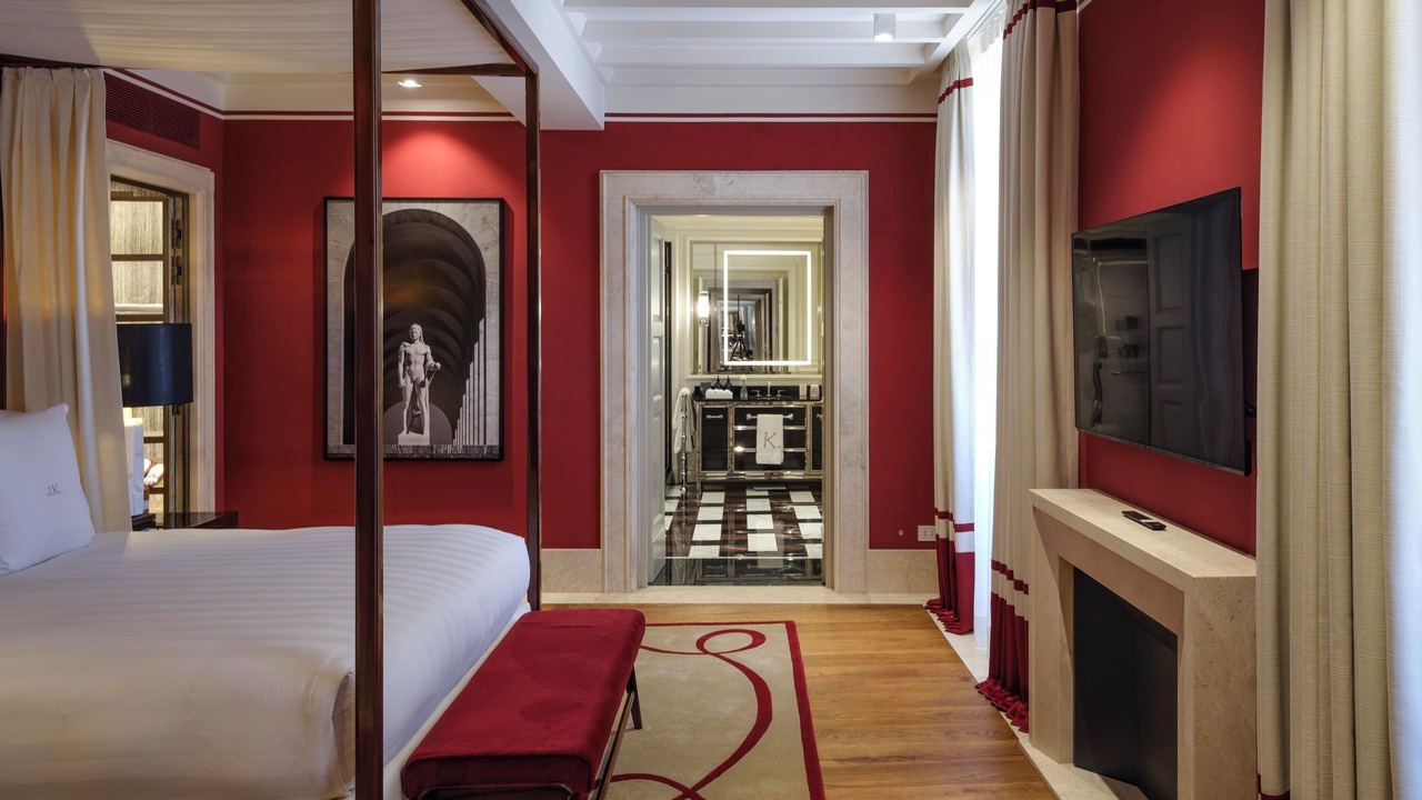Photo of Bedroom in Rome City Centre