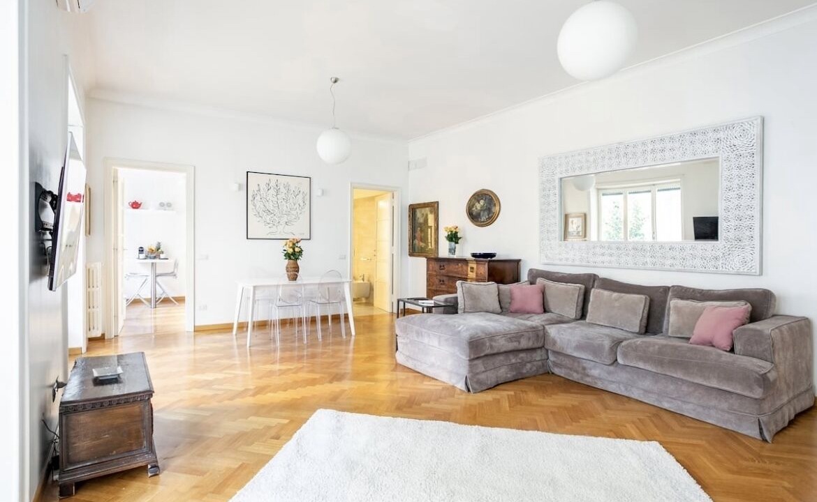 Photo of Livingroom in Prati