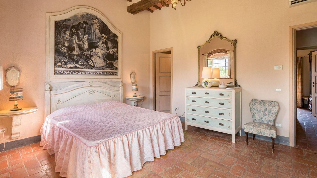 Photo of Bedroom in Badia Agnano