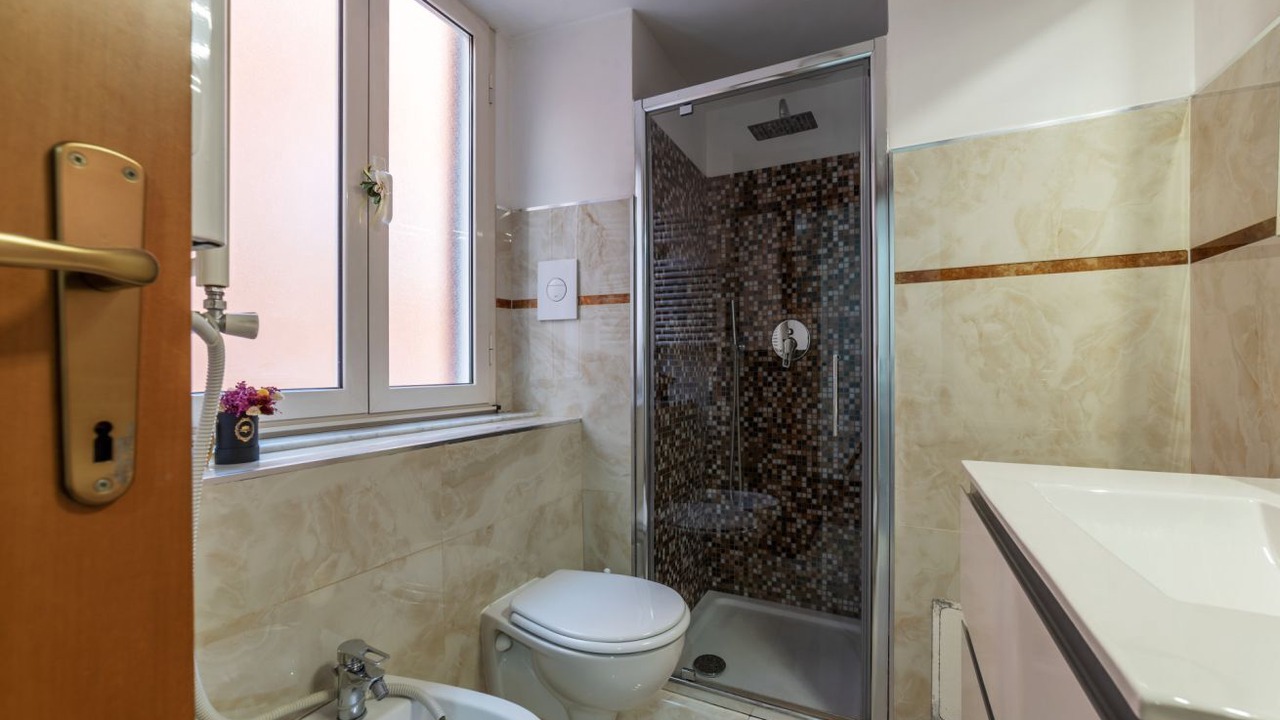 Photo of Bathroom in Rione II Trevi