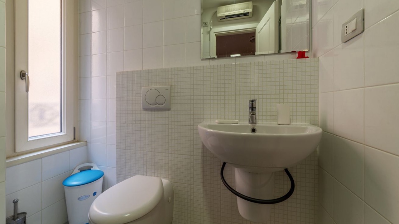 Photo of Bathroom in Rione XVIII Castro Pretorio