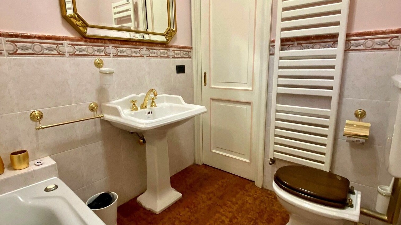 Photo of Bathroom in Historic Center