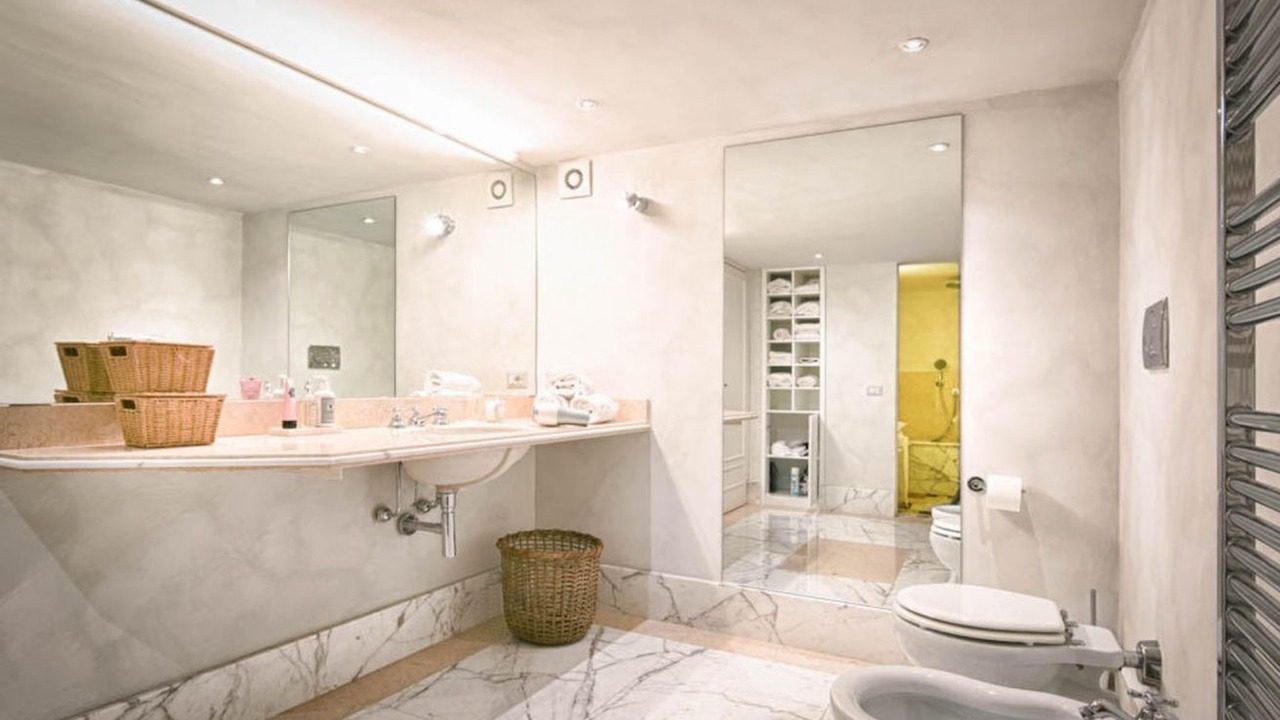 Photo of Bathroom in Roman Ghetto
