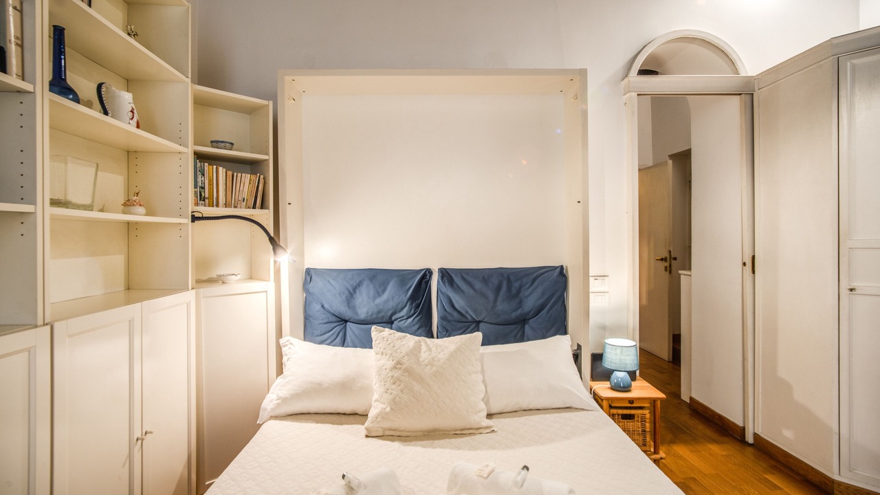 Photo of Bedroom in Rione VI Parione