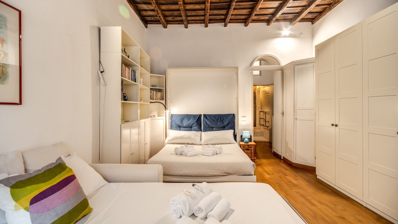 Photo of Bedroom in Rione VI Parione