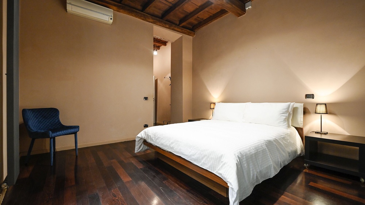 Photo of Bedroom in Rione VI Parione