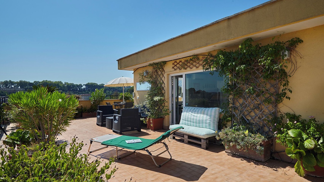 Photo of Patio Balcony in Quartiere XIII Aurelio
