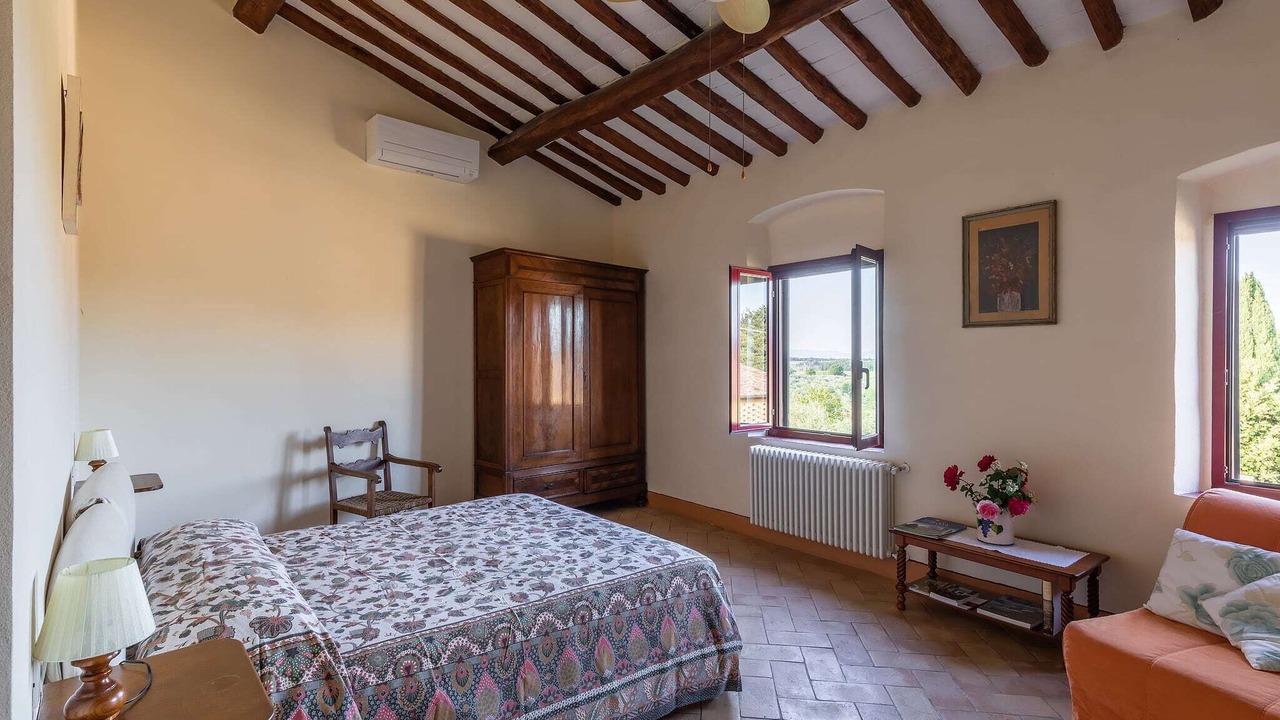 Photo of Bedroom in San Casciano in Val di Pesa